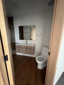 Apartamento de 2 habitaciones con terraza completa en la Sarasota - Imagen 12