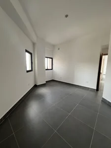 Apartamento de 2 habitaciones con terraza completa en la Sarasota - Imagen 14